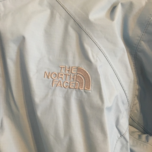 The Nortface Rain Jacket - Picture 3 of 4